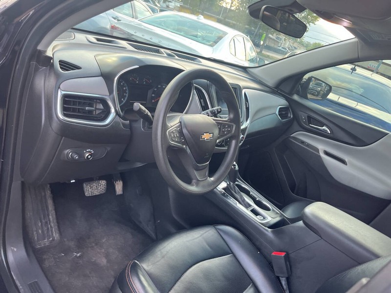 Chevrolet Equinox Vehicle Image 08