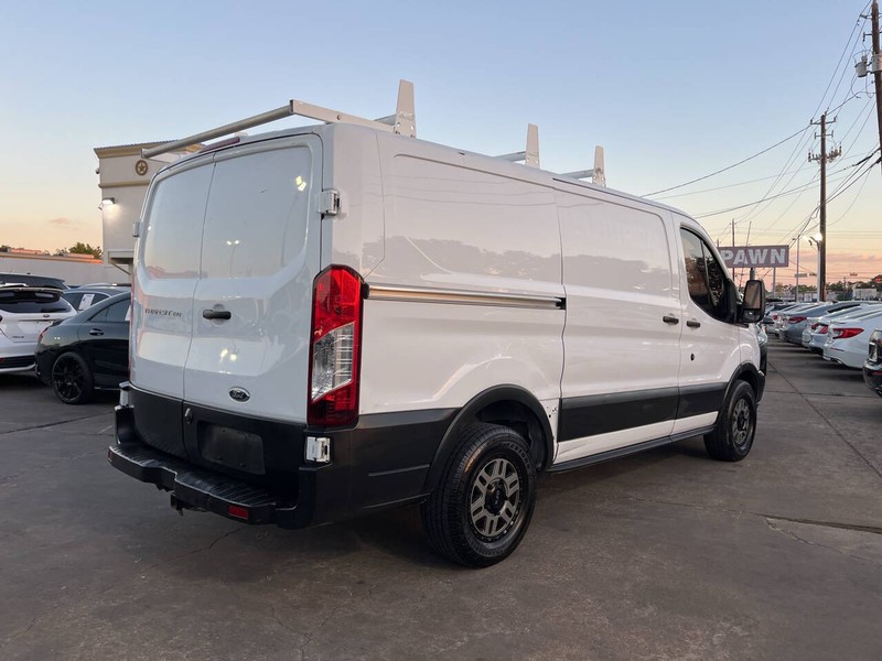 Ford Transit Van Vehicle Image 05