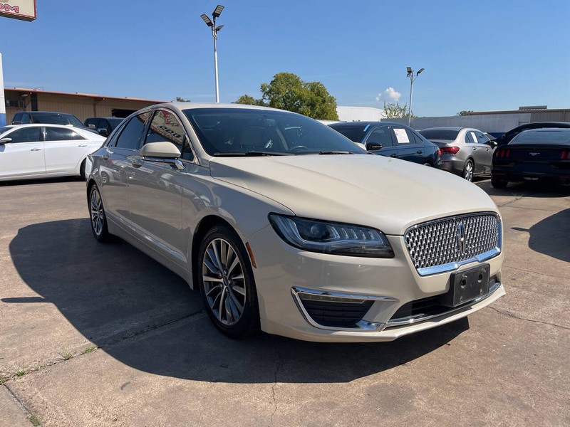 Lincoln MKZ Vehicle Image 06