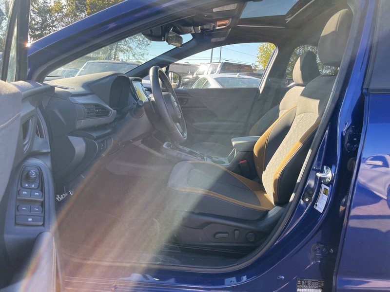 Subaru Crosstrek Vehicle Image 07