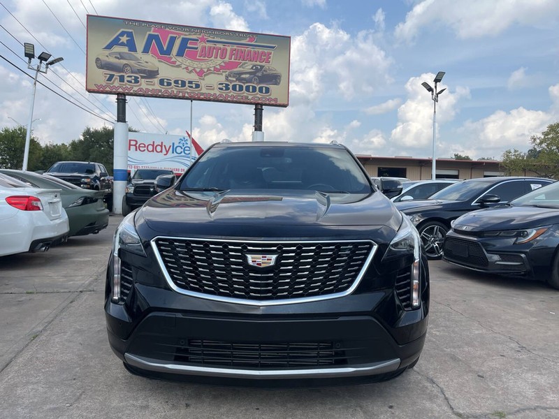 Cadillac XT4 Vehicle Image 02