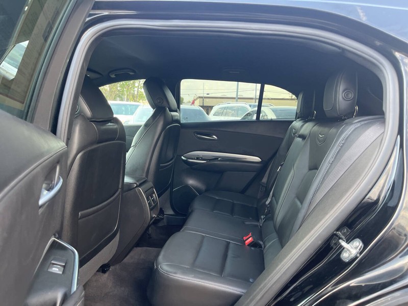 Cadillac XT4 Vehicle Image 04