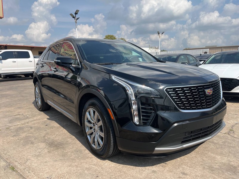 Cadillac XT4 Vehicle Image 12