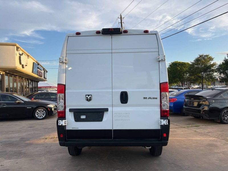 Ram ProMaster Cargo Van Vehicle Image 05