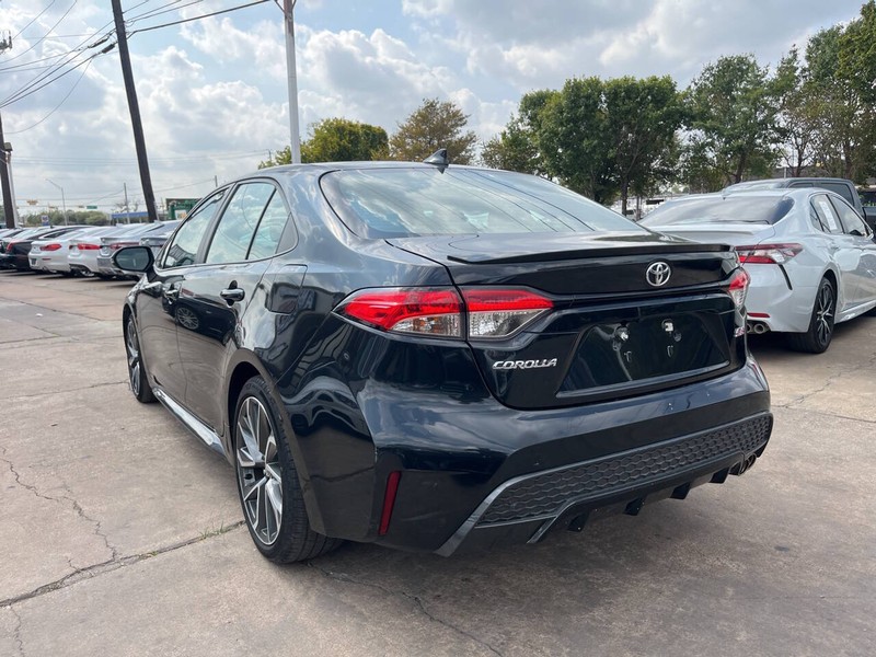 Toyota Corolla Vehicle Image 03