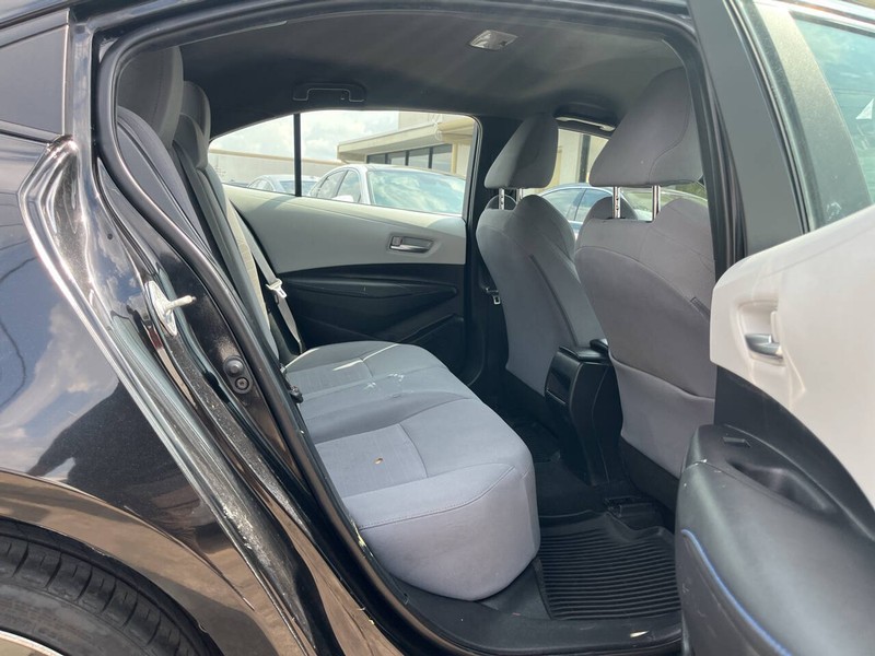 Toyota Corolla Vehicle Image 12