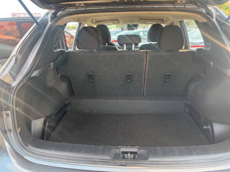 Nissan Rogue Sport Vehicle Image 20