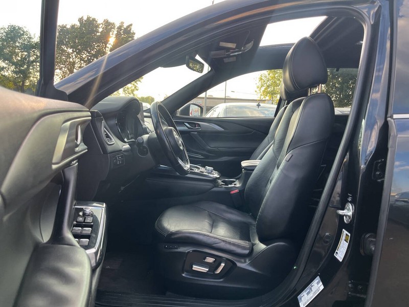 Mazda CX-9 Vehicle Image 07