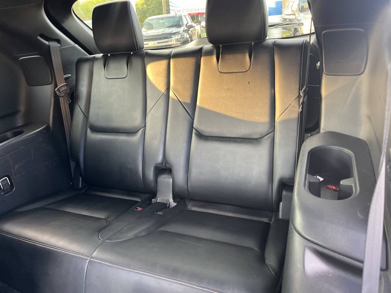 Mazda CX-9 Vehicle Image 09