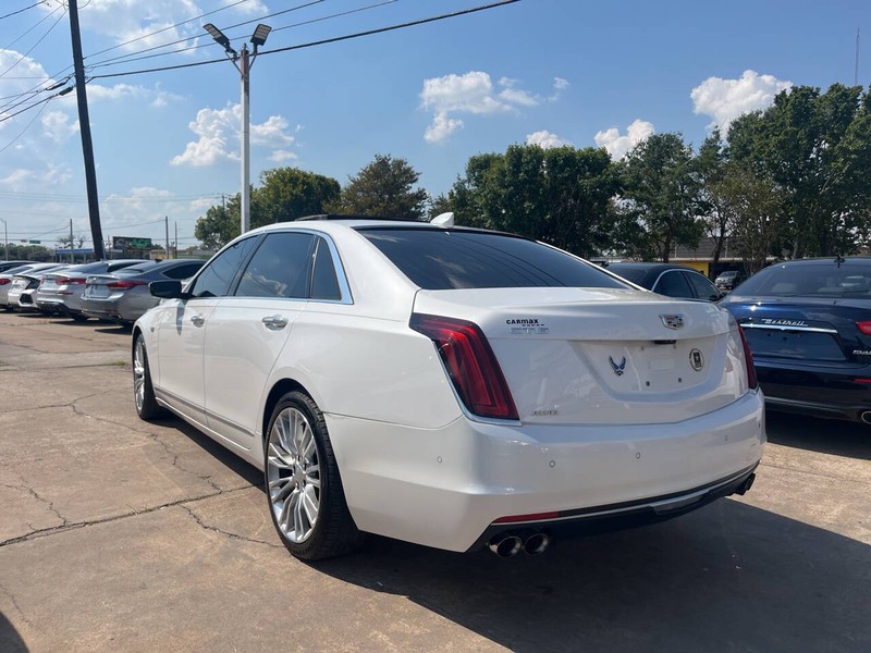 Cadillac CT6 Sedan Vehicle Image 04