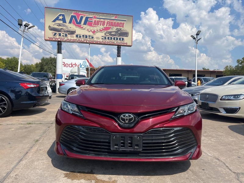 Toyota Camry Vehicle Image 02