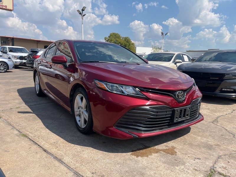 Toyota Camry Vehicle Image 06