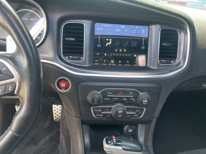 Dodge Charger Vehicle Image 10