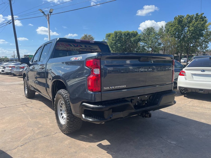 Chevrolet Silverado 1500 Vehicle Image 03