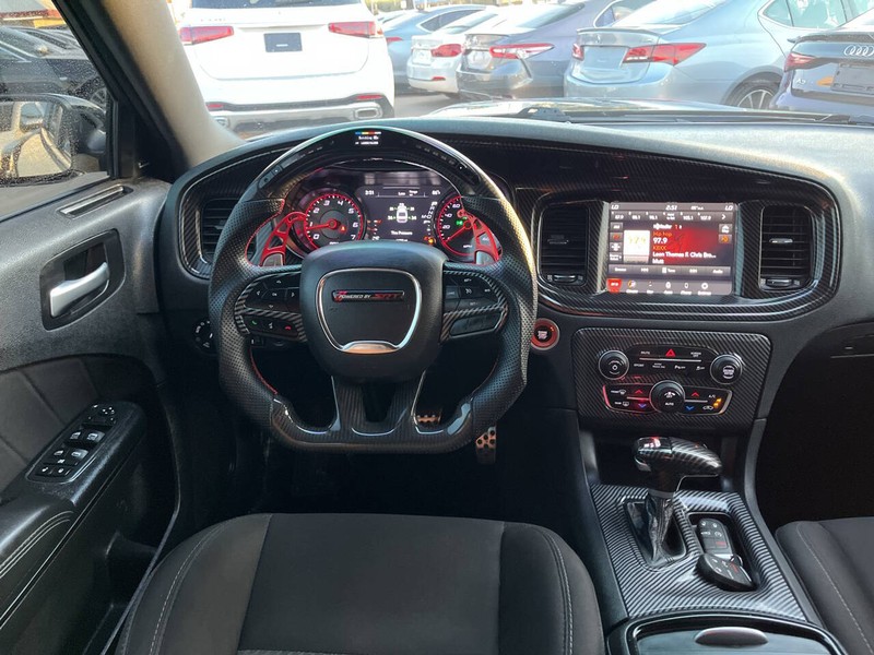 Dodge Charger Vehicle Image 13
