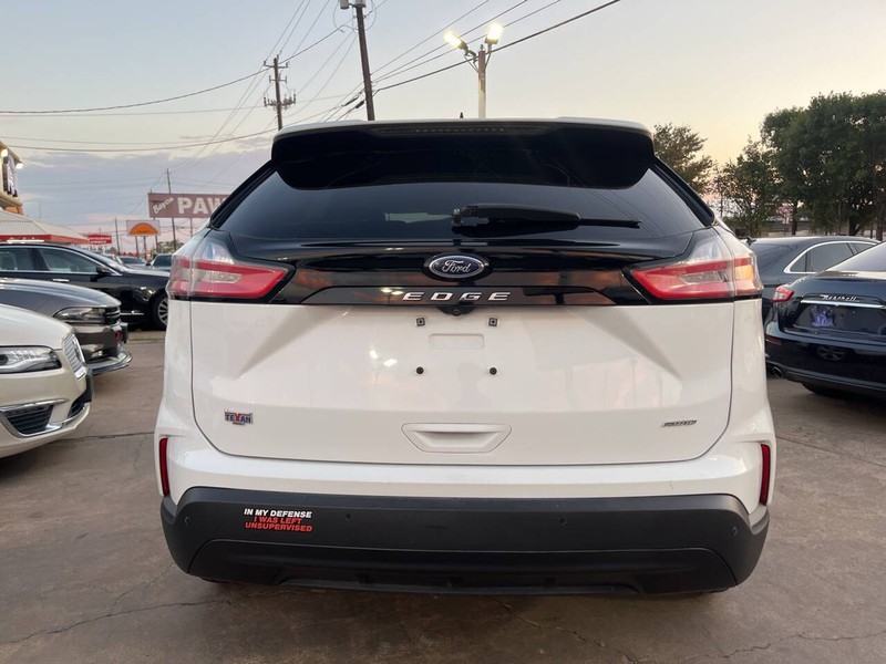 Ford Edge Vehicle Image 04