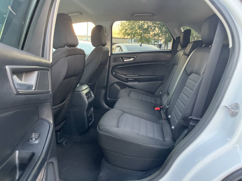 Ford Edge Vehicle Image 08