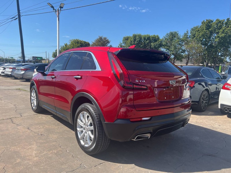 Cadillac XT4 Vehicle Image 03