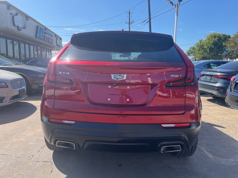 Cadillac XT4 Vehicle Image 04