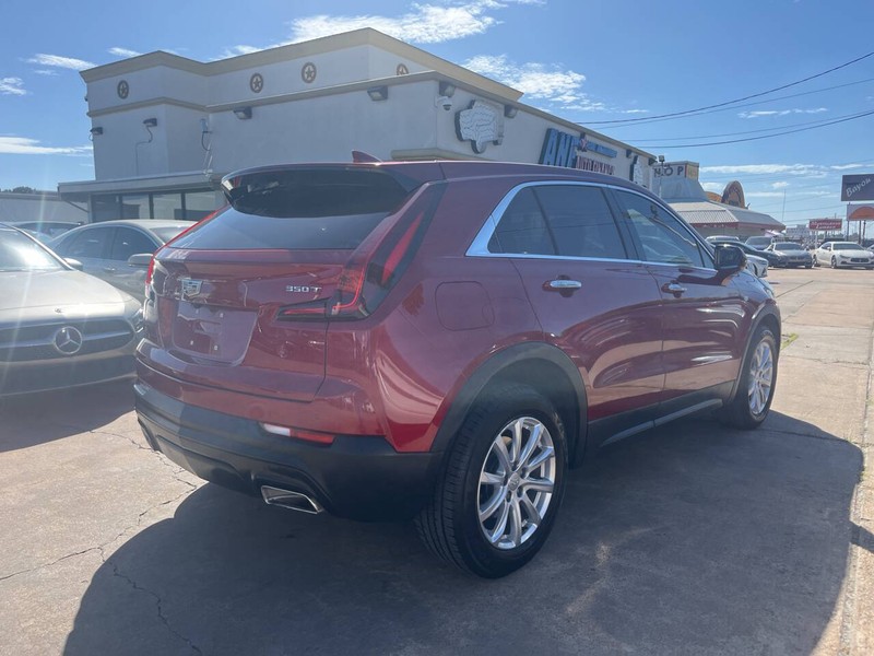 Cadillac XT4 Vehicle Image 05