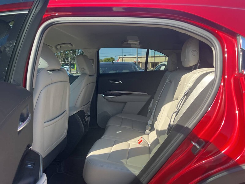 Cadillac XT4 Vehicle Image 08