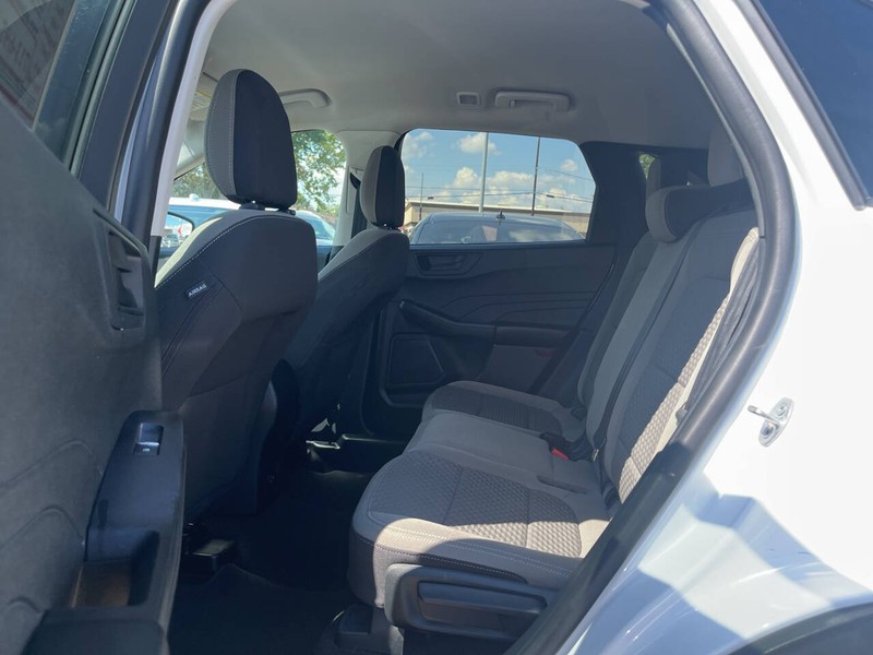 Ford Escape Vehicle Image 08