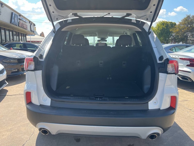 Ford Escape Vehicle Image 09