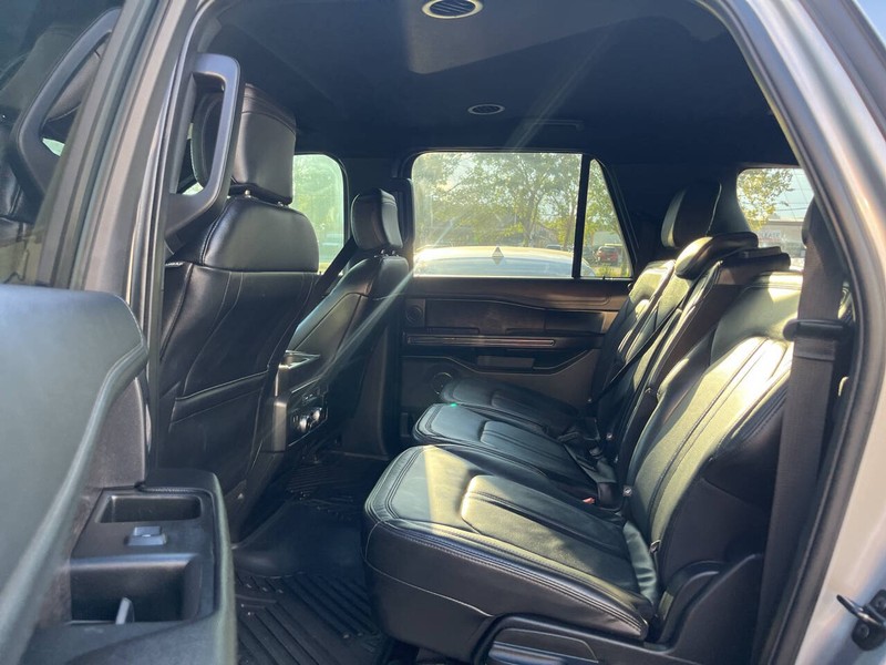 Ford Expedition Max Vehicle Image 07