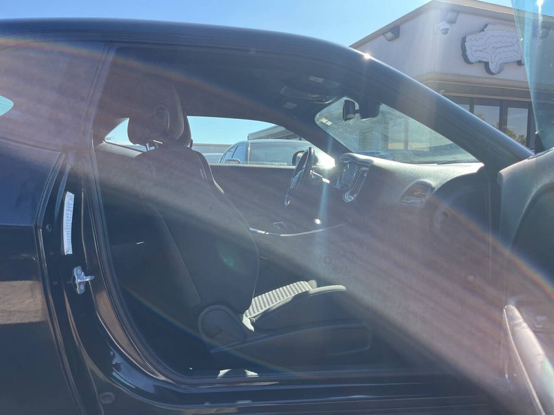 Dodge Challenger Vehicle Image 10