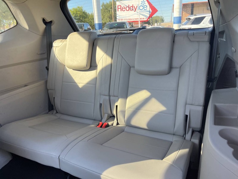 Volkswagen Atlas Vehicle Image 09