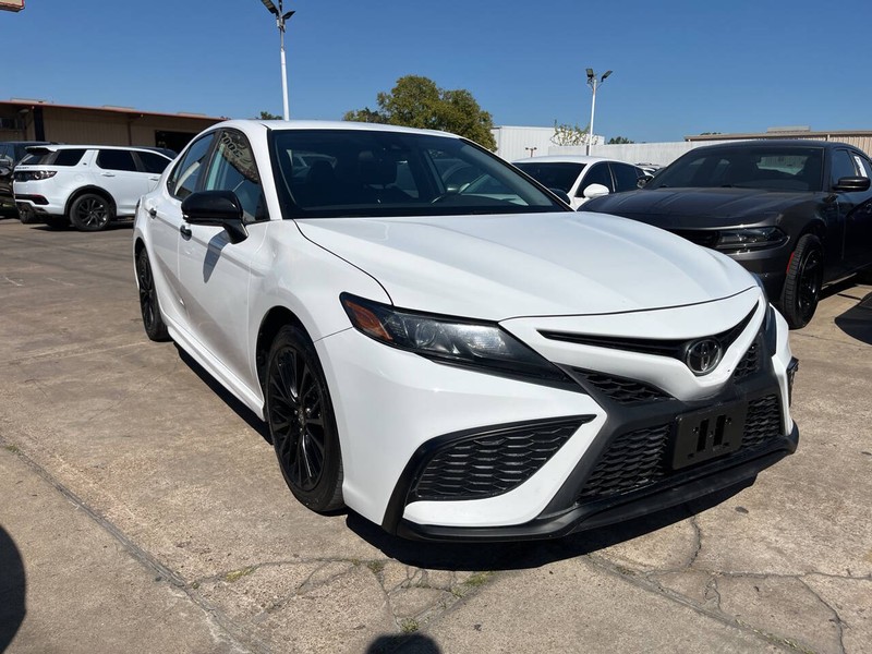 Toyota Camry Vehicle Image 06