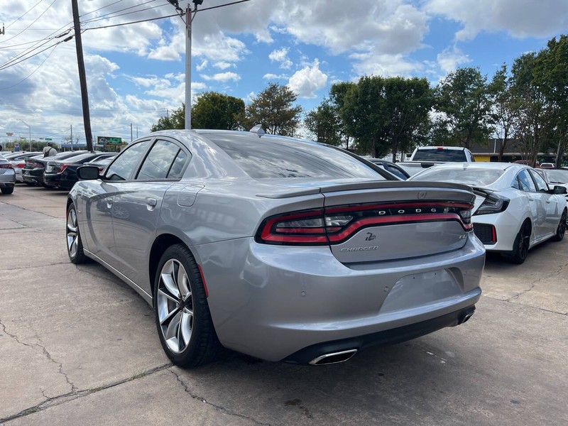 Dodge Charger Vehicle Image 03