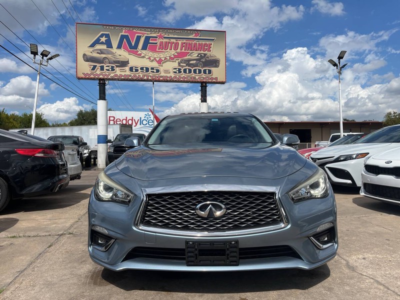 INFINITI Q50 Vehicle Image 02