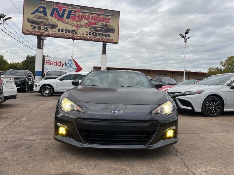 Subaru BRZ Vehicle Image 02