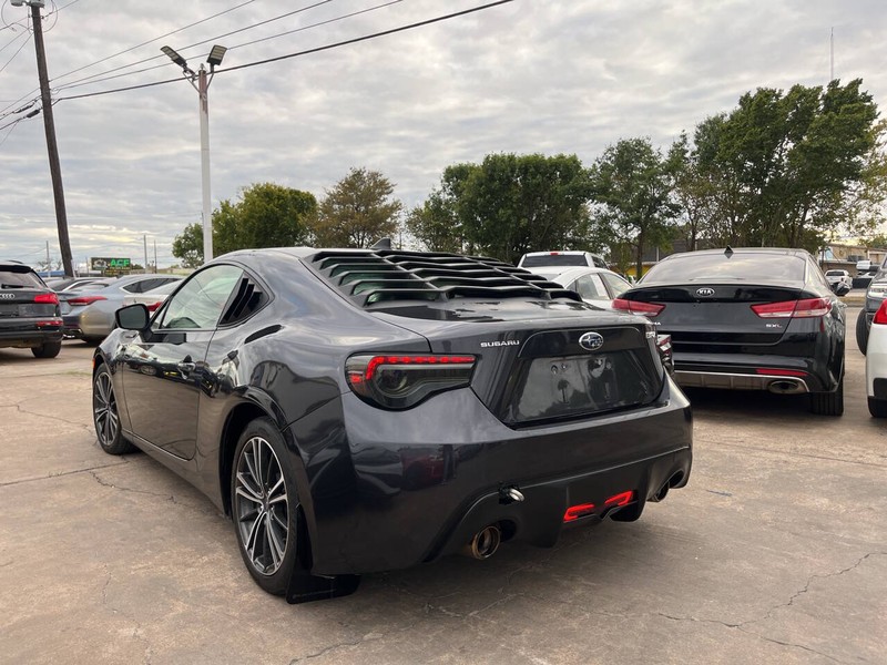 Subaru BRZ Vehicle Image 05