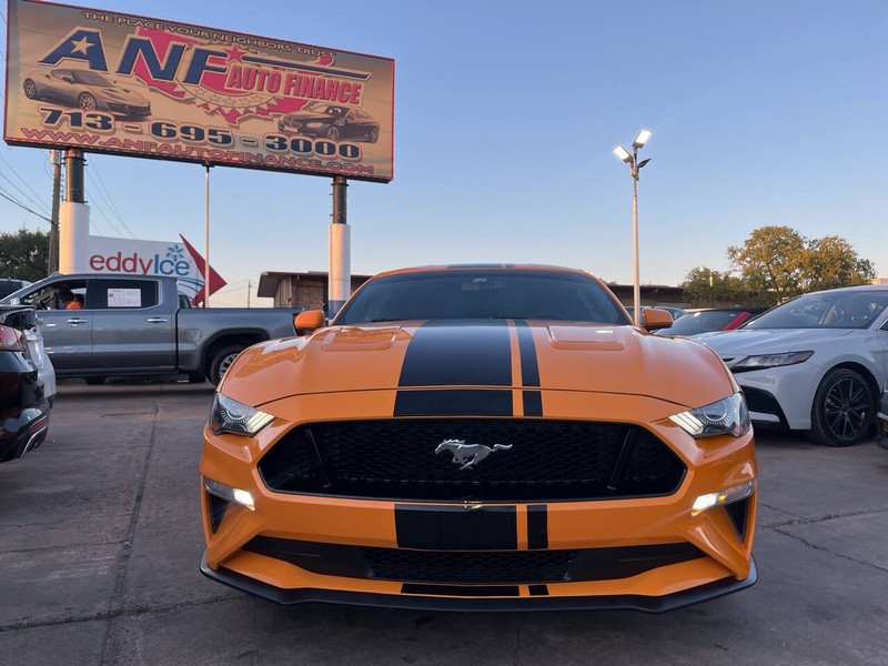 Ford Mustang Vehicle Image 02