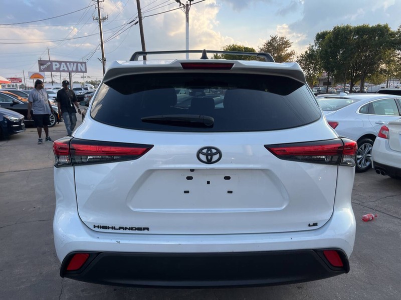 Toyota Highlander Vehicle Image 06