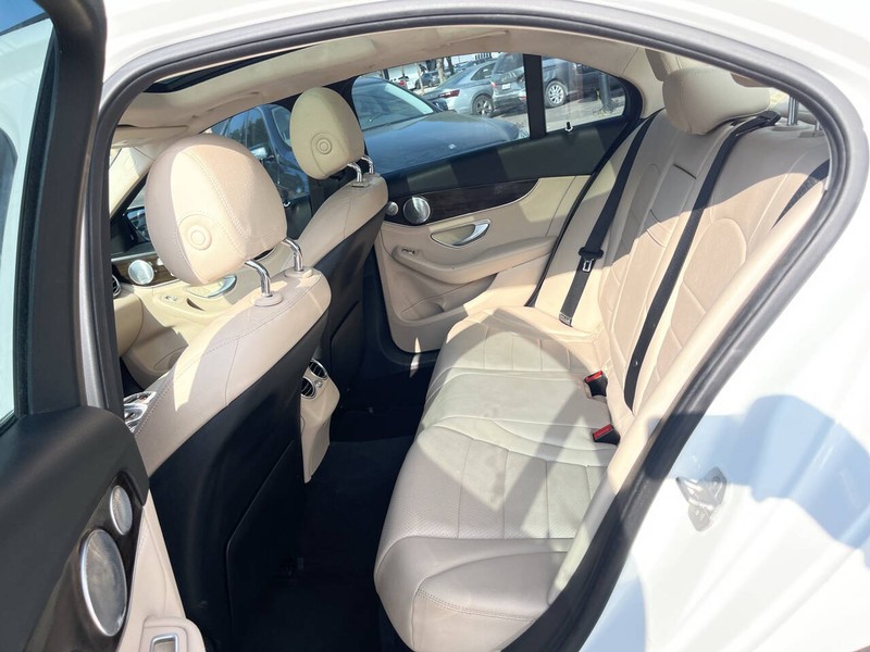 Mercedes-Benz C-Class Vehicle Image 13