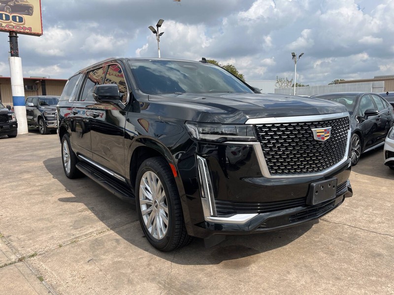 Cadillac Escalade ESV Vehicle Image 06