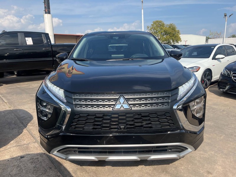 Mitsubishi Eclipse Cross Vehicle Image 02