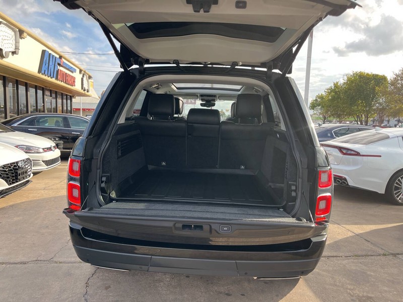 Land Rover Range Rover Vehicle Image 10