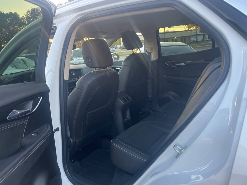 Buick Envision Vehicle Image 14