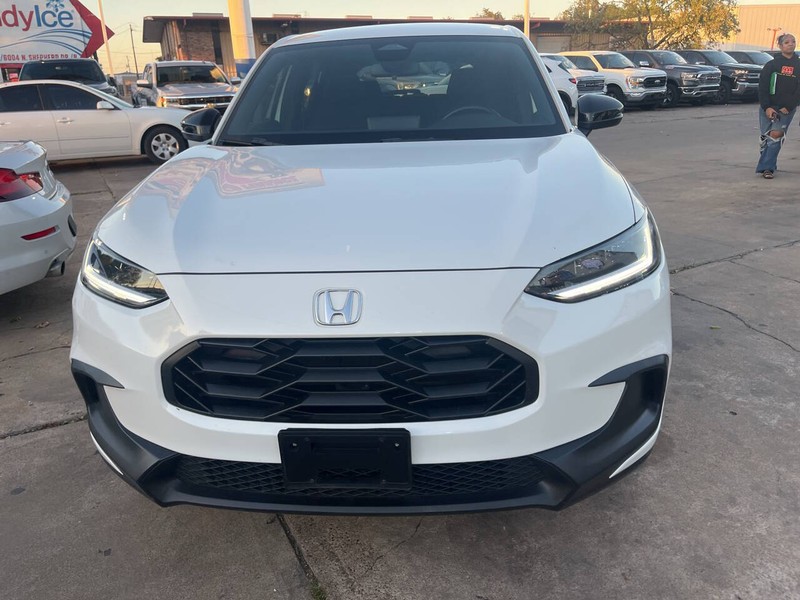 Honda HR-V Vehicle Image 02