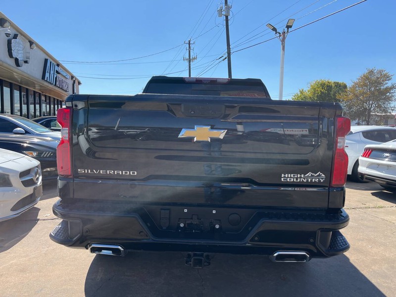 Chevrolet Silverado 1500 Vehicle Image 04