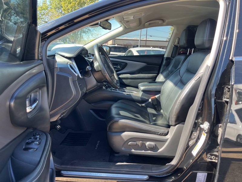 Nissan Murano Vehicle Image 07