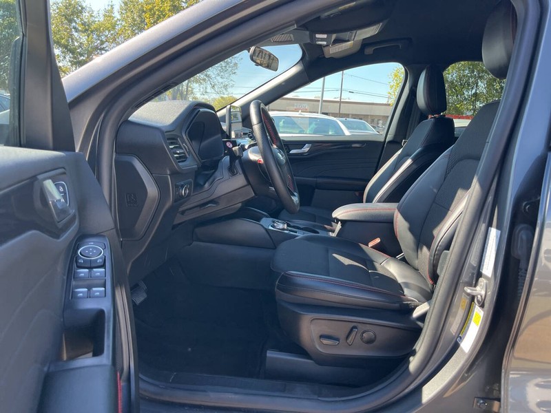 Ford Escape Vehicle Image 07