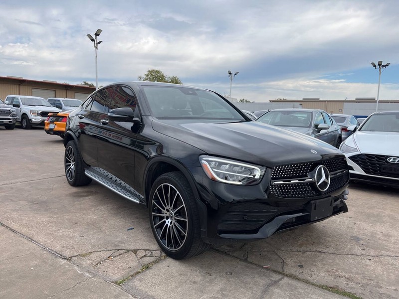 Mercedes-Benz GLC Vehicle Image 06