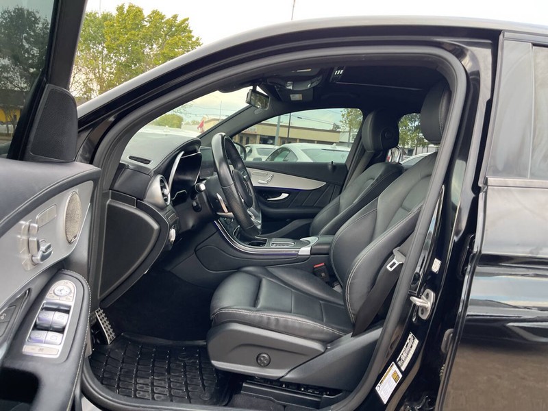 Mercedes-Benz GLC Vehicle Image 07