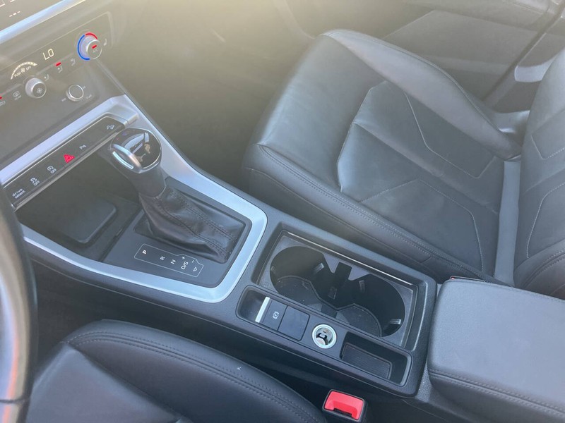 Audi Q3 Vehicle Image 15