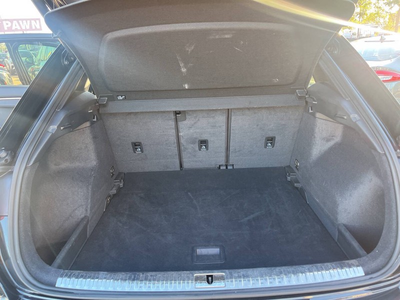 Audi Q3 Vehicle Image 26